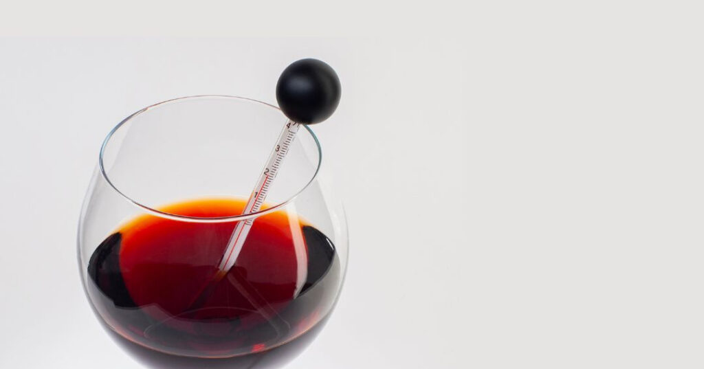 Conserto de Adega Climatizada em Piracicaba | Assistência Perto de Mim temperatura inadequada para vinhos